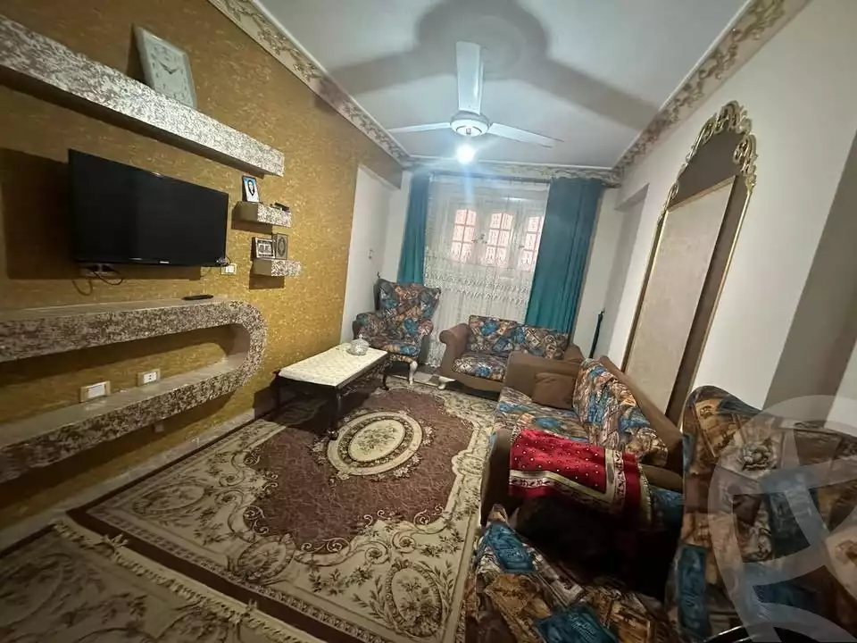 https://aqarmap.com.eg/ar/listing/6025919-for-sale-alexandria-ganaklis-shr-mrtdy-bsh