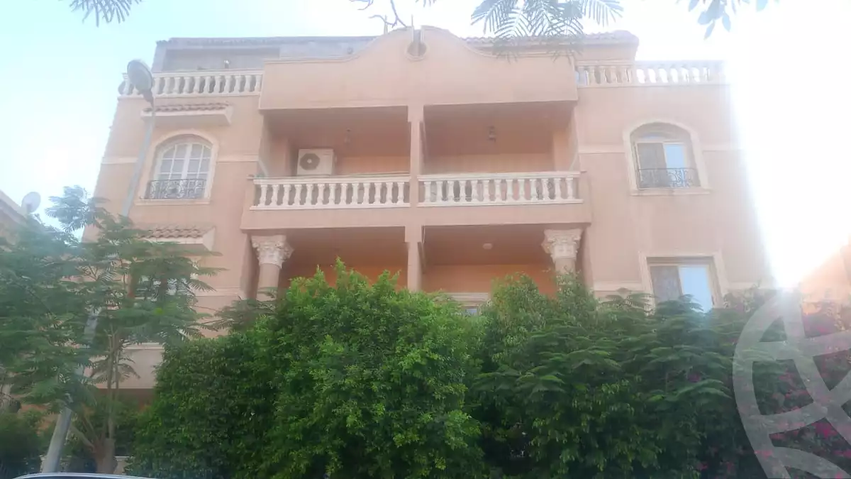 https://aqarmap.com.eg/en/listing/6026086-for-sale-cairo-new-cairo-el-ahyaa-third-neighborhood-street-1