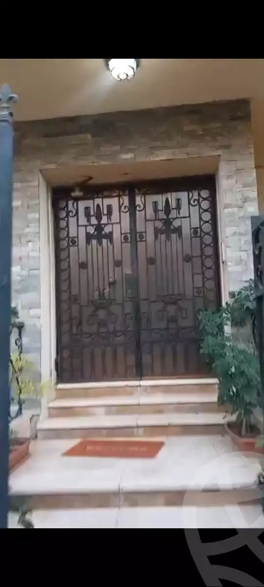 https://aqarmap.com.eg/en/listing/6026167-for-sale-cairo-new-cairo-ganob-el-akadamiya-south-academy-h-amr-ibn-el-ass-st