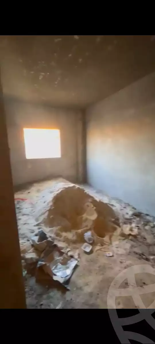 https://aqarmap.com.eg/ar/listing/6026209-for-sale-cairo-new-cairo-el-narges-el-narges-2-pilot-halawany-st