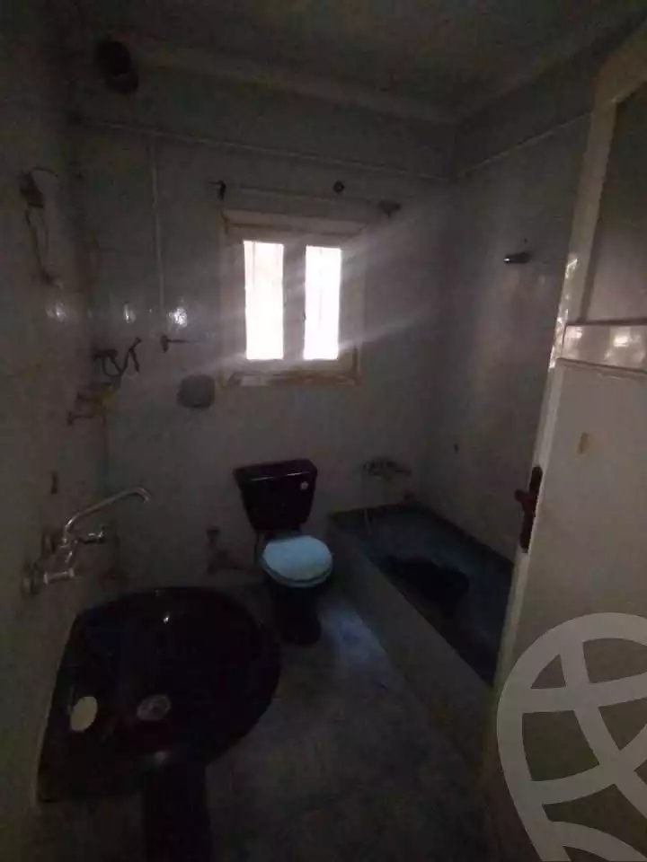 https://aqarmap.com.eg/en/listing/6026490-for-sale-qalyubia-el-khsos-izbat-el-nakhl