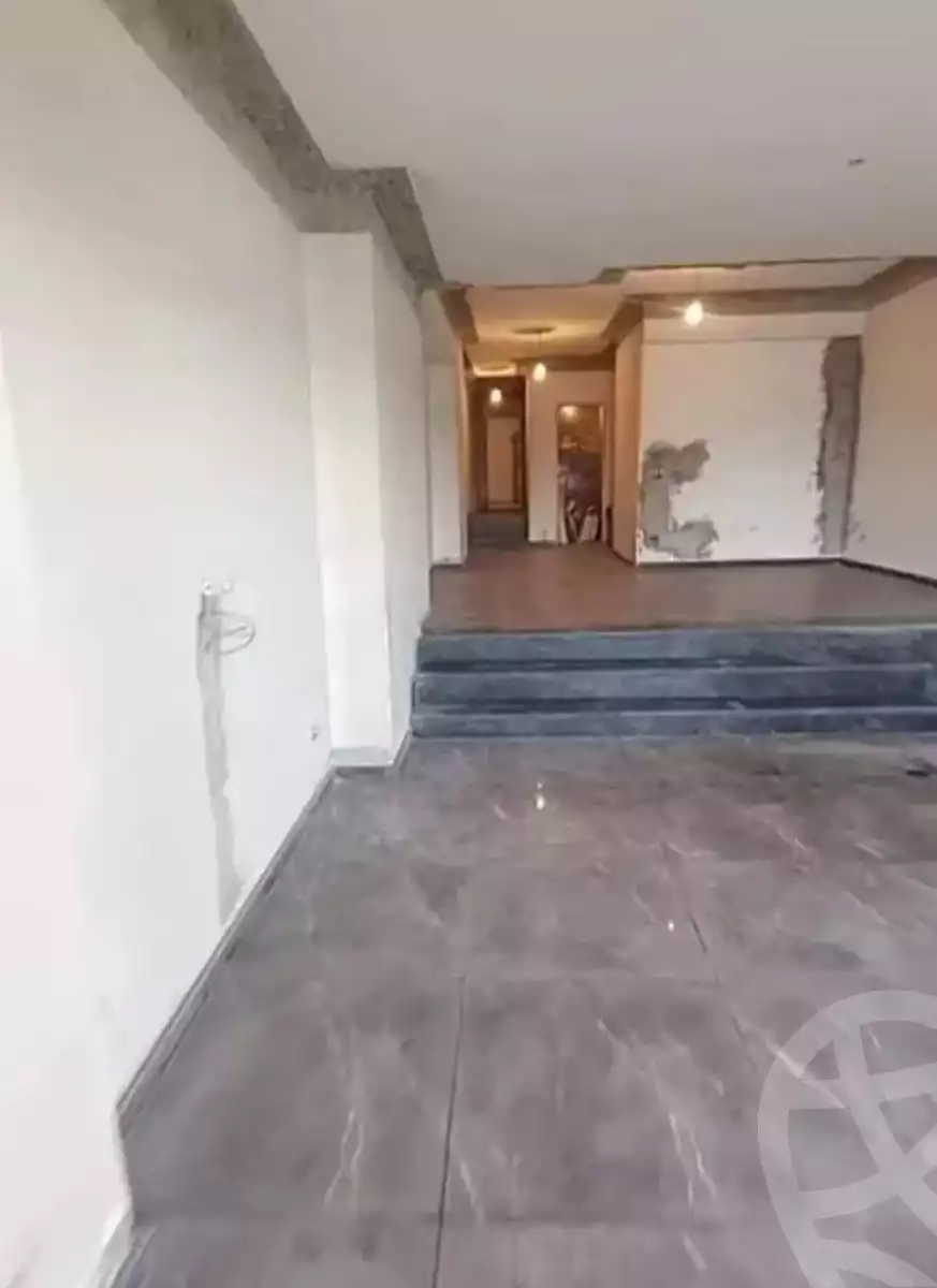 https://aqarmap.com.eg/ar/listing/6026649-for-sale-alexandria-camp-cesar-el-gaish-rd