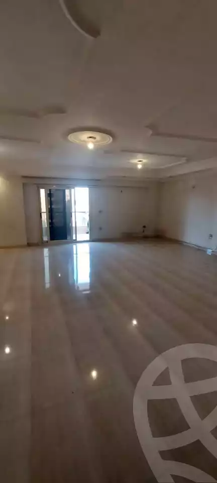 https://aqarmap.com.eg/ar/listing/6026930-for-sale-cairo-mokattam-lhdb-l-ly-shareaa-9