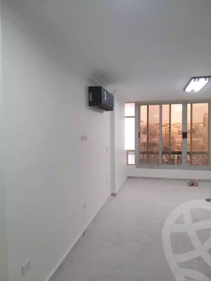 https://aqarmap.com.eg/en/listing/6026939-for-sale-cairo-mokattam-compounds-kmbwnd-jwldn-jyts