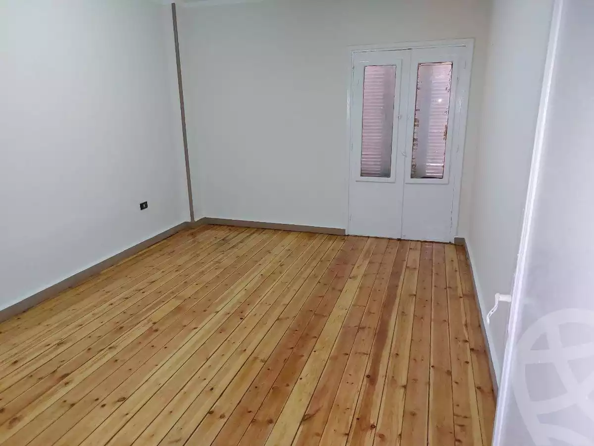 https://aqarmap.com.eg/en/listing/6027561-for-rent-cairo-mokattam-lhdb-l-ly-shareaa-9