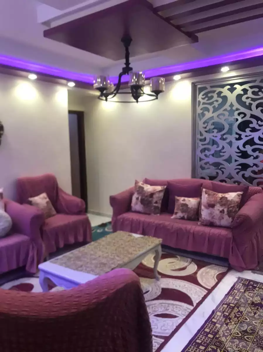 https://aqarmap.com.eg/en/listing/6027684-for-sale-cairo-mokattam-el-hadabah-el-wosta-el-mantaqa-el-rabaa-al-gamea-al-haditha-st