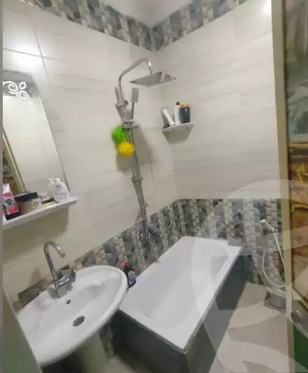 https://aqarmap.com.eg/ar/listing/6028051-for-sale-alexandria-el-asafra-shr-45