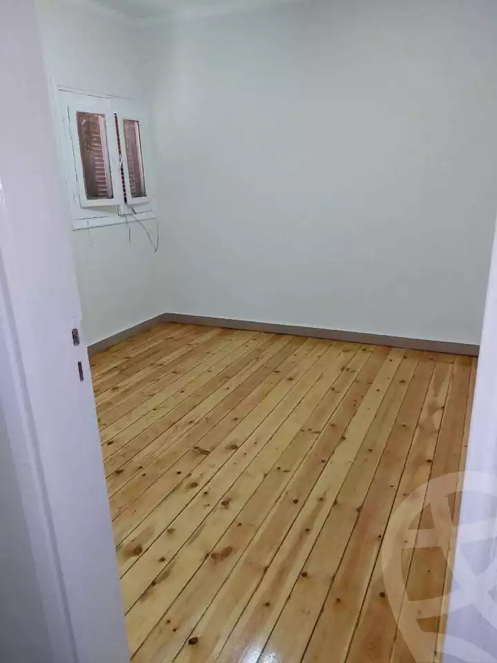 https://aqarmap.com.eg/en/listing/6028436-for-rent-cairo-mokattam-lhdb-l-ly-shareaa-9