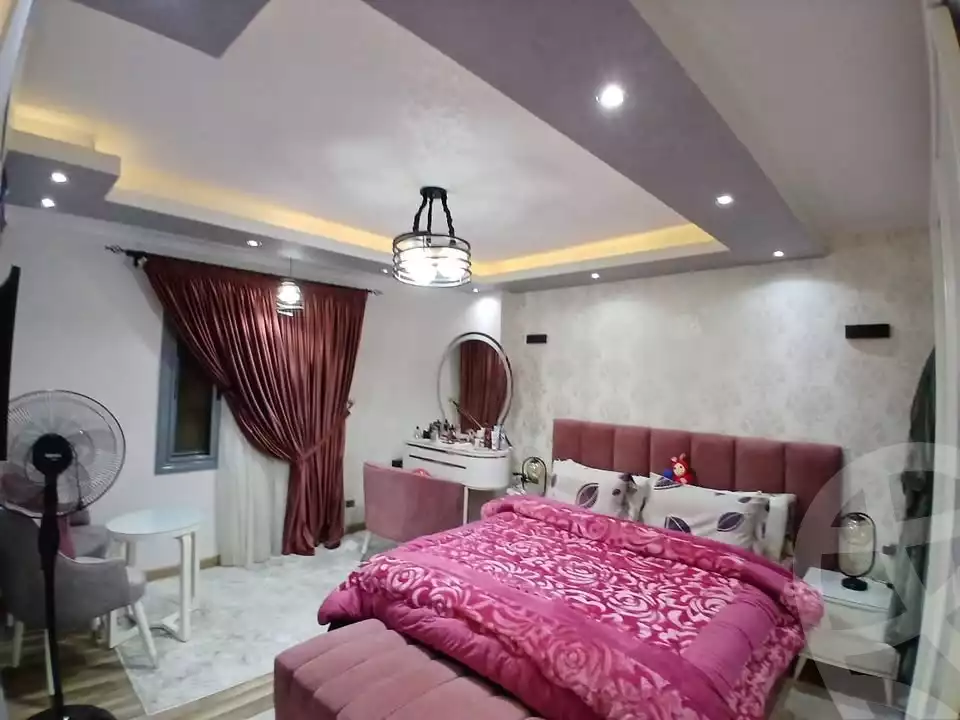 https://aqarmap.com.eg/en/listing/6028739-for-sale-cairo-mokattam-compounds-kmbwnd-jwldn-jyts