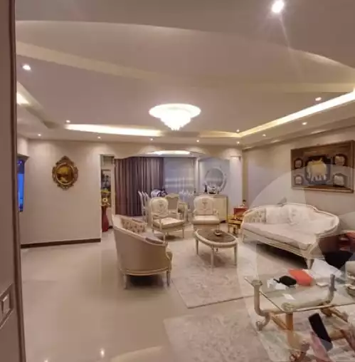 https://aqarmap.com.eg/en/listing/6028945-for-sale-cairo-mokattam-lhdb-l-ly-el-naforah-square