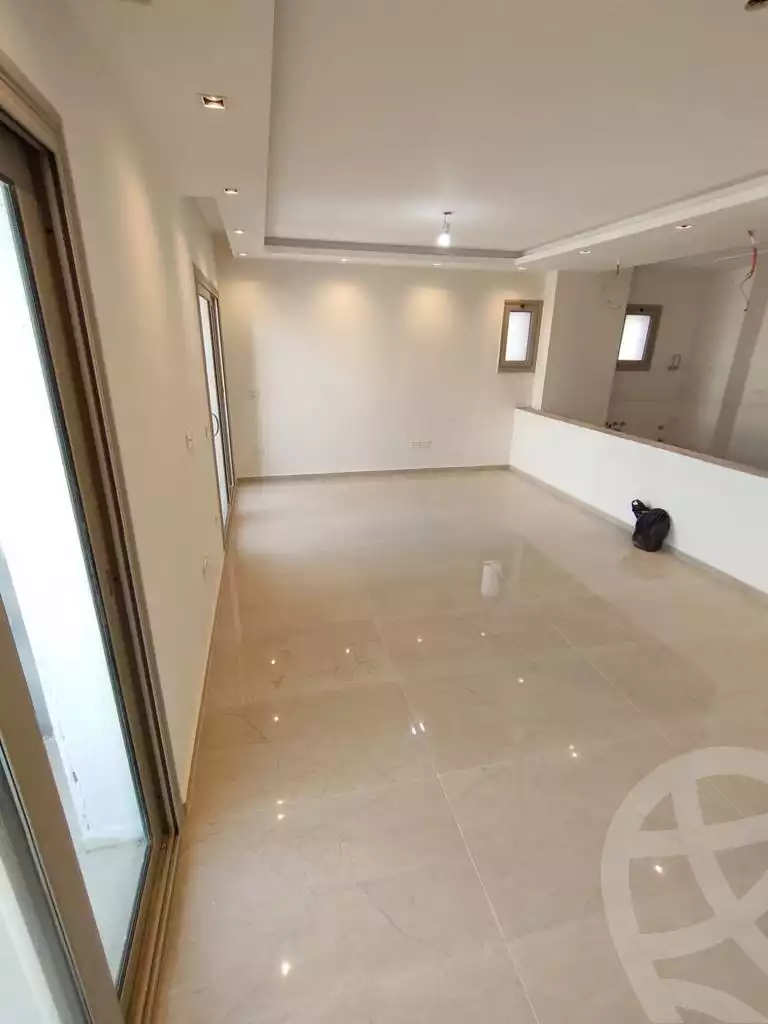 https://aqarmap.com.eg/en/listing/5809595-for-rent-cairo-new-cairo-compounds-moon-valley