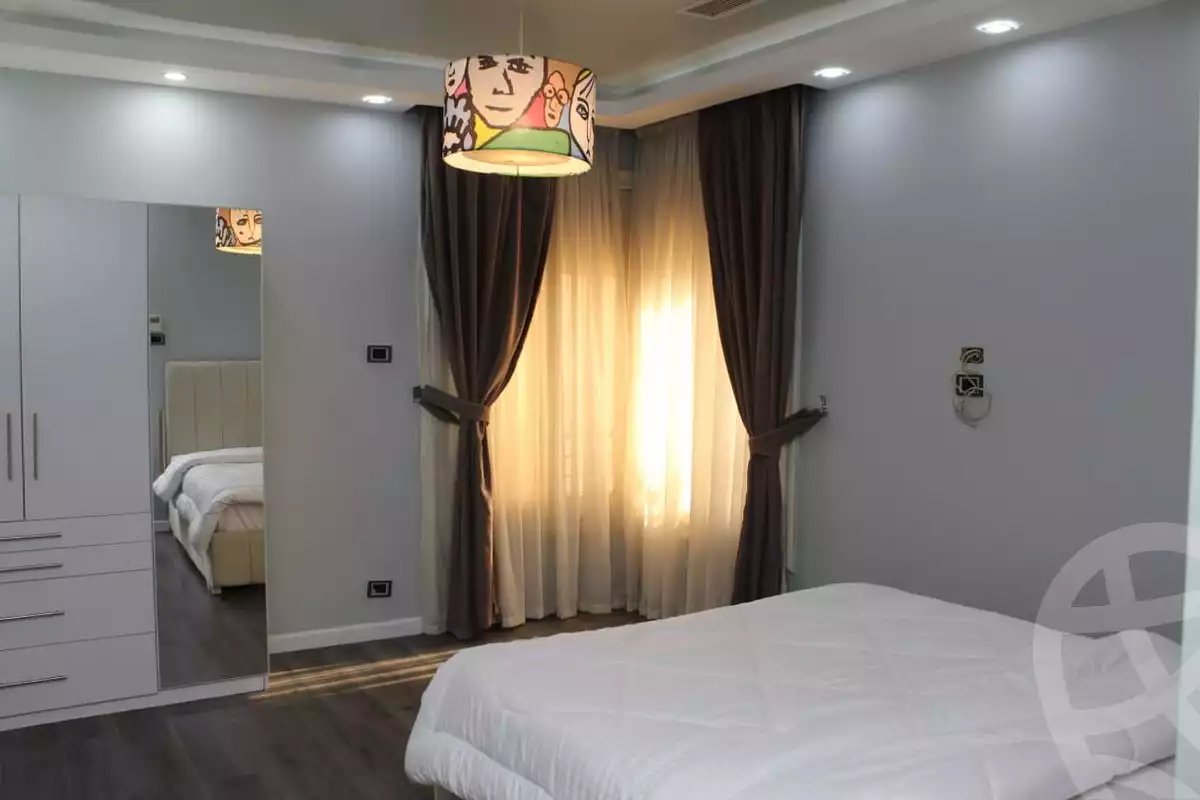 https://aqarmap.com.eg/en/listing/6029320-for-rent-cairo-6th-of-october-compounds-new-giza-kmbwnd-yfwry-hyl-nyw-jyz-llttwyr-l-qry