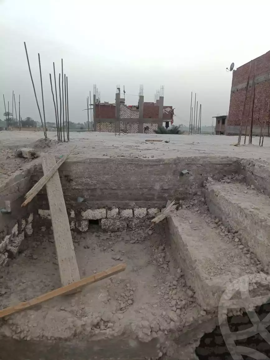 https://aqarmap.com.eg/en/listing/6029647-for-sale-qalyubia-shbeen-el-qanater-shbeen-el-qanater-city