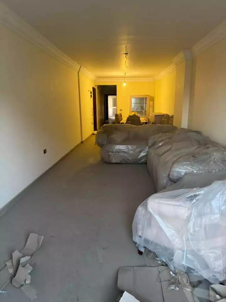 https://aqarmap.com.eg/ar/listing/6029928-for-sale-alexandria-glim