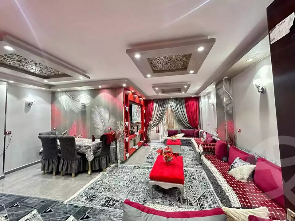 https://aqarmap.com.eg/en/listing/6030110-for-sale-cairo-mokattam-compounds-kmbwnd-jwldn-jyts