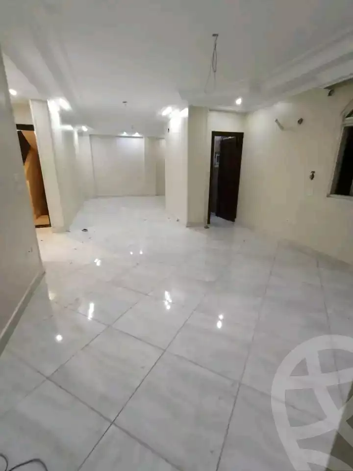 https://aqarmap.com.eg/en/listing/6030603-for-rent-cairo-mokattam-el-hadabah-el-wosta