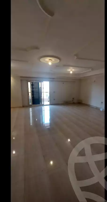 https://aqarmap.com.eg/ar/listing/6030605-for-sale-cairo-mokattam-lhdb-l-ly-shareaa-9