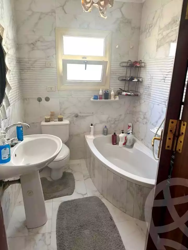 https://aqarmap.com.eg/en/listing/6030647-for-sale-alexandria-ganaklis-shr-bw-qyr-tryq-lhry
