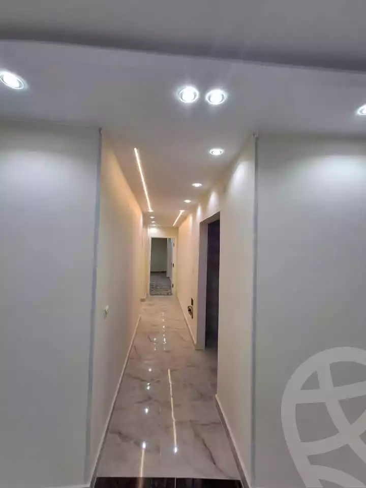 https://aqarmap.com.eg/en/listing/6031974-for-sale-cairo-mokattam-lhdb-l-ly-el-naforah-square
