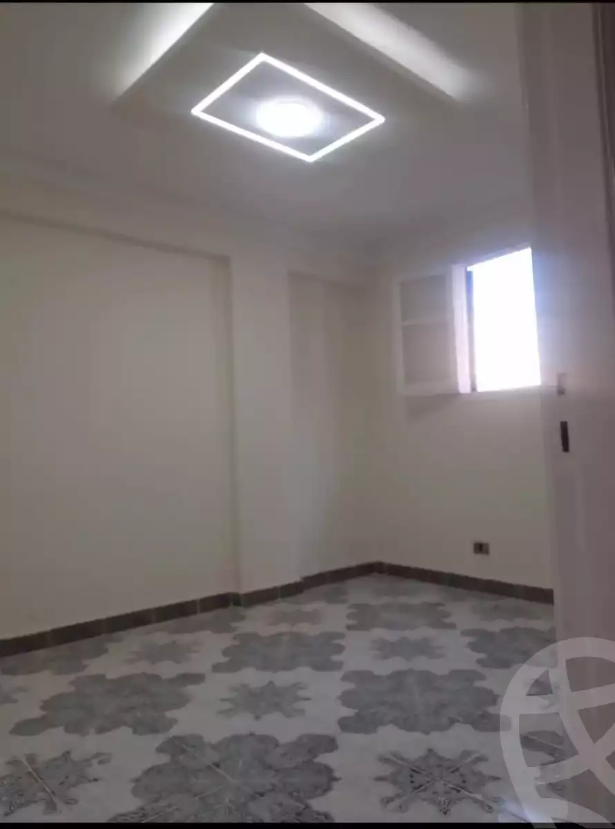 https://aqarmap.com.eg/en/listing/6032123-for-sale-alexandria-el-asafra-shr-45