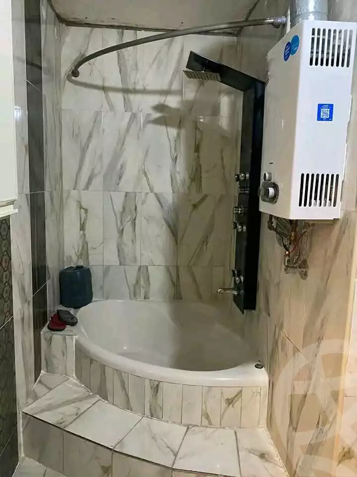 https://aqarmap.com.eg/en/listing/6032157-for-sale-cairo-ain-shams-jsr-lswys