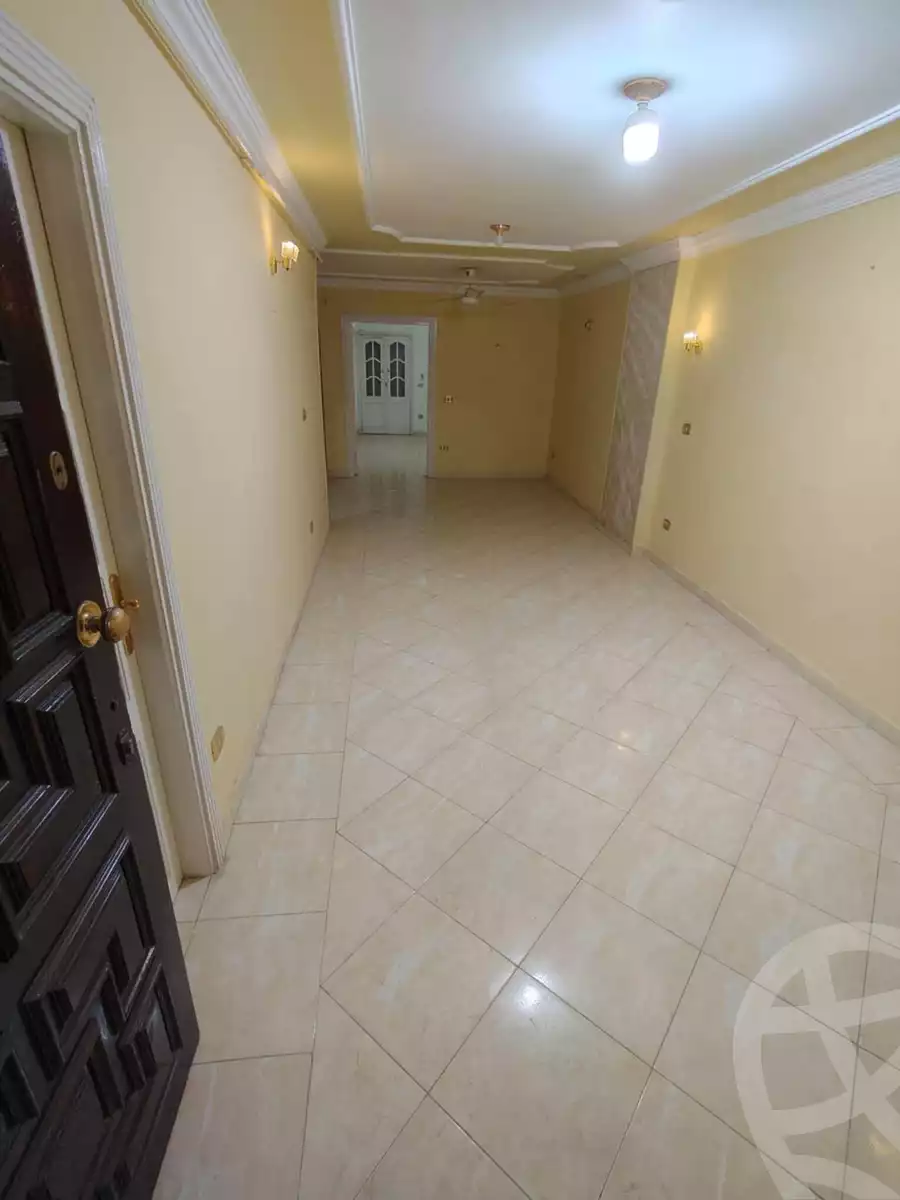 https://aqarmap.com.eg/en/listing/6032710-for-sale-cairo-el-zaytun-hlmy-lzytwn-shr-ly-bsh