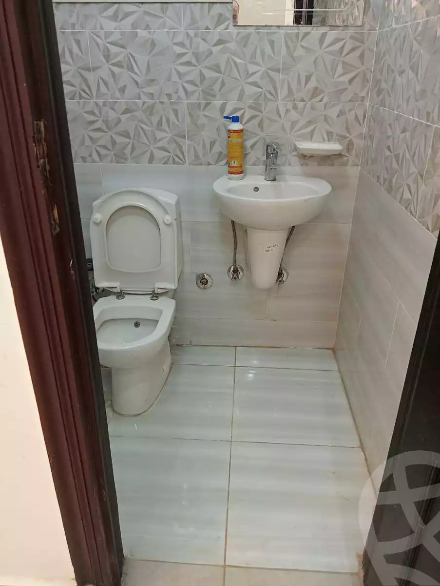https://aqarmap.com.eg/en/listing/6035514-for-rent-qalyubia-banha-city-kafr-el-gazzar