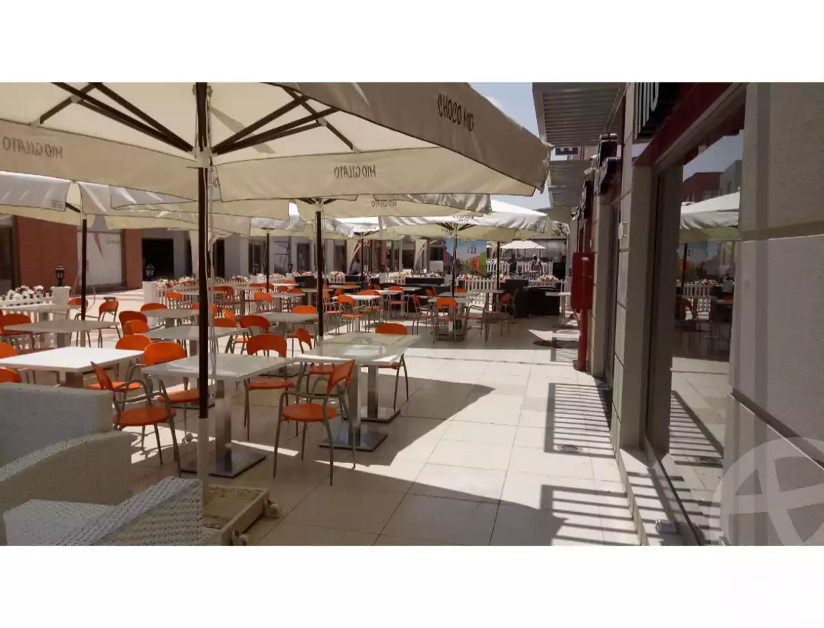 https://aqarmap.com.eg/en/listing/6036934-for-rent-cairo-el-sheikh-zayed-city-compounds-the-courtyard-mall-dorra