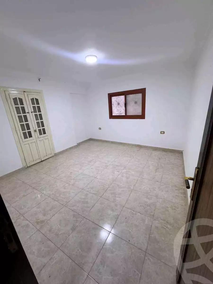 https://aqarmap.com.eg/ar/listing/6037073-for-sale-alexandria-l-jmy-lbytsh-al-kaada-st