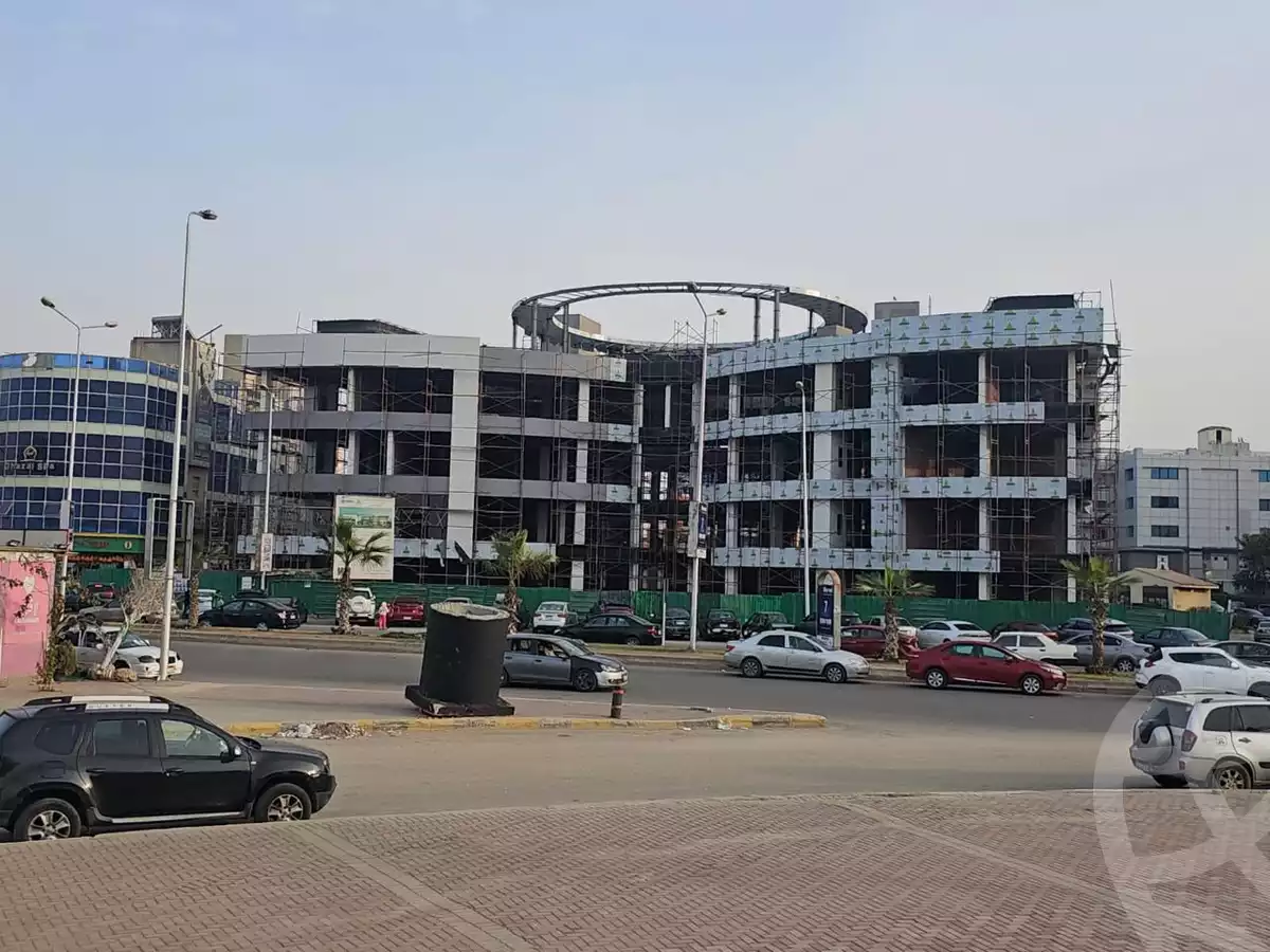 https://aqarmap.com.eg/en/listing/6039092-for-sale-cairo-el-sheikh-zayed-city-shr-lshbb