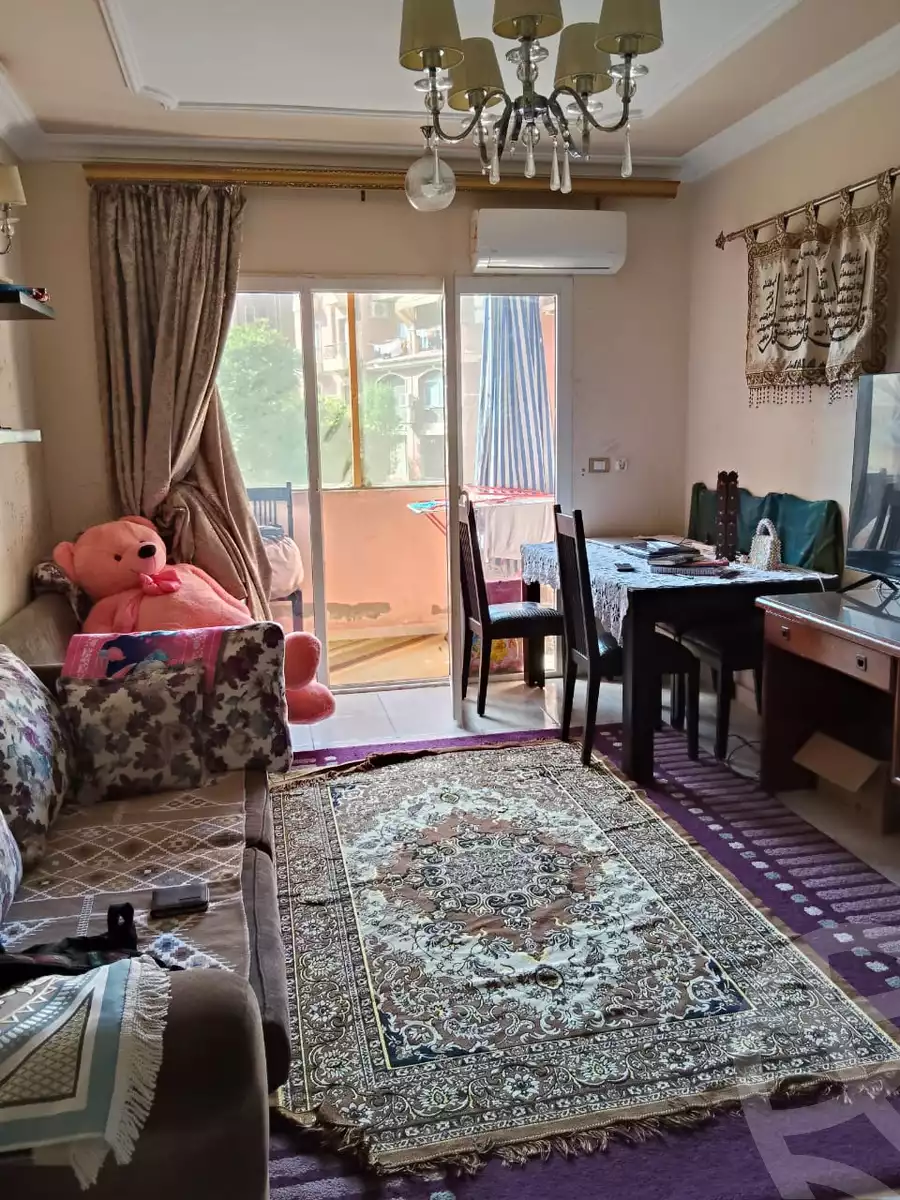 https://aqarmap.com.eg/en/listing/6039142-for-sale-cairo-el-sheikh-zayed-city-compounds-rawdet-zayed
