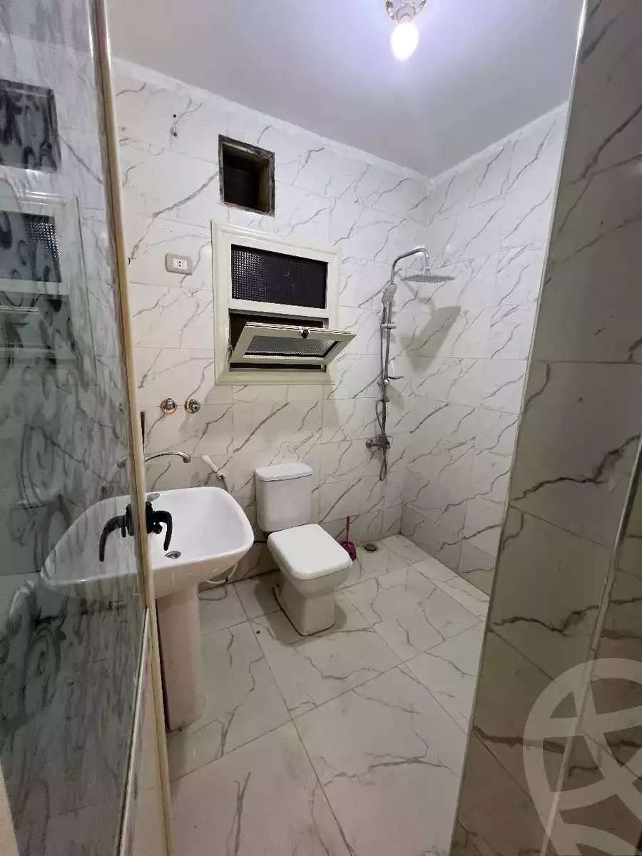 https://aqarmap.com.eg/ar/listing/6039193-for-sale-alexandria-sporting-shr-bwr-s-yd