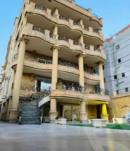 https://aqarmap.com.eg/en/listing/6041286-for-sale-cairo-hadayek-el-ahram