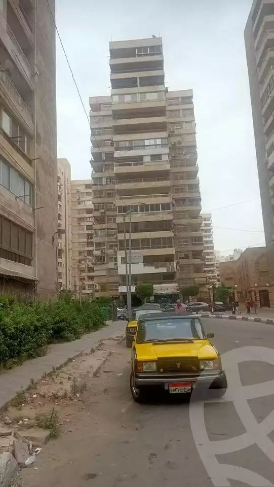 https://aqarmap.com.eg/ar/listing/6042021-for-sale-alexandria-sidi-gaber-shr-sydy-jbr