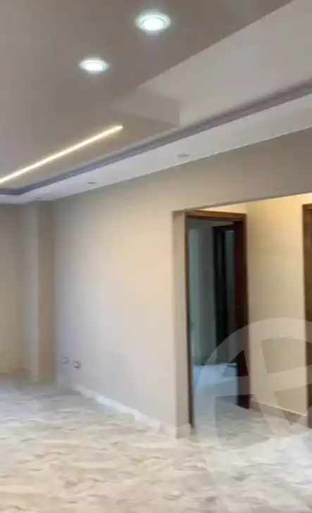 https://aqarmap.com.eg/ar/listing/6042848-for-rent-cairo-mokattam-lhdb-l-ly-shr-krym-bnwn