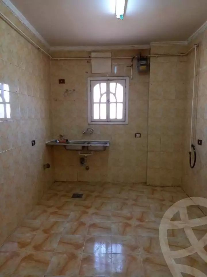 https://aqarmap.com.eg/en/listing/6042957-for-rent-cairo-mokattam-lhdb-l-ly-street-83