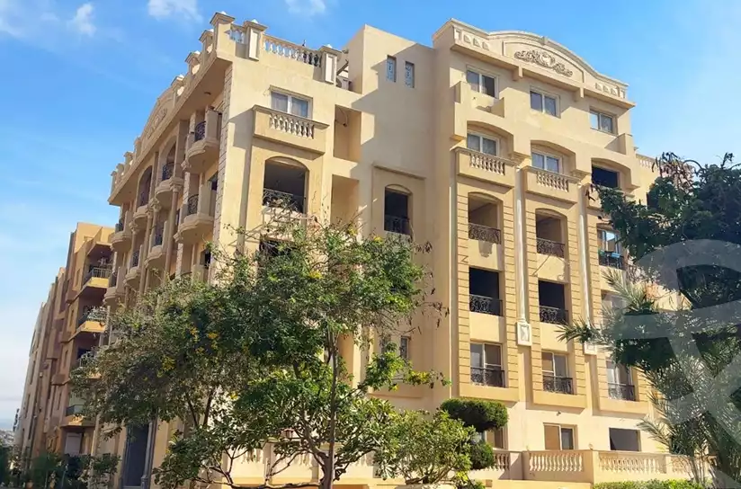 https://aqarmap.com.eg/en/listing/6043721-for-sale-cairo-new-cairo-compounds-el-ashrafia