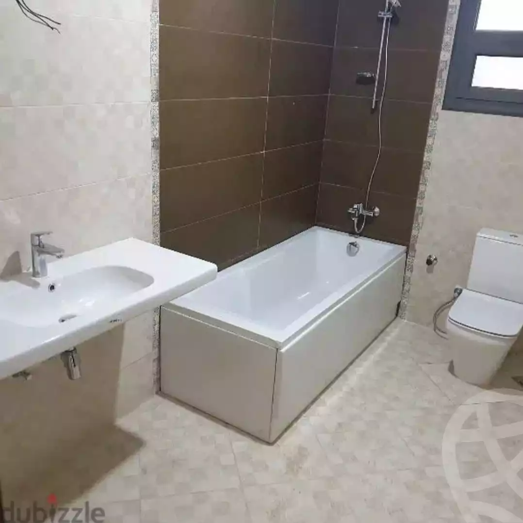 https://aqarmap.com.eg/en/listing/6044268-for-sale-cairo-new-cairo-compounds-el-deyar-mokhabarat