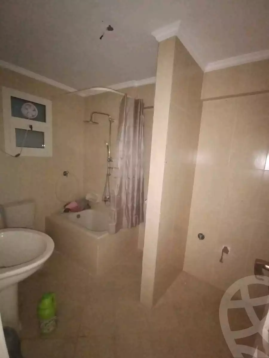 https://aqarmap.com.eg/en/listing/6044357-for-sale-alexandria-l-jmy-el-hanouvel-abo-el-shawareb-st