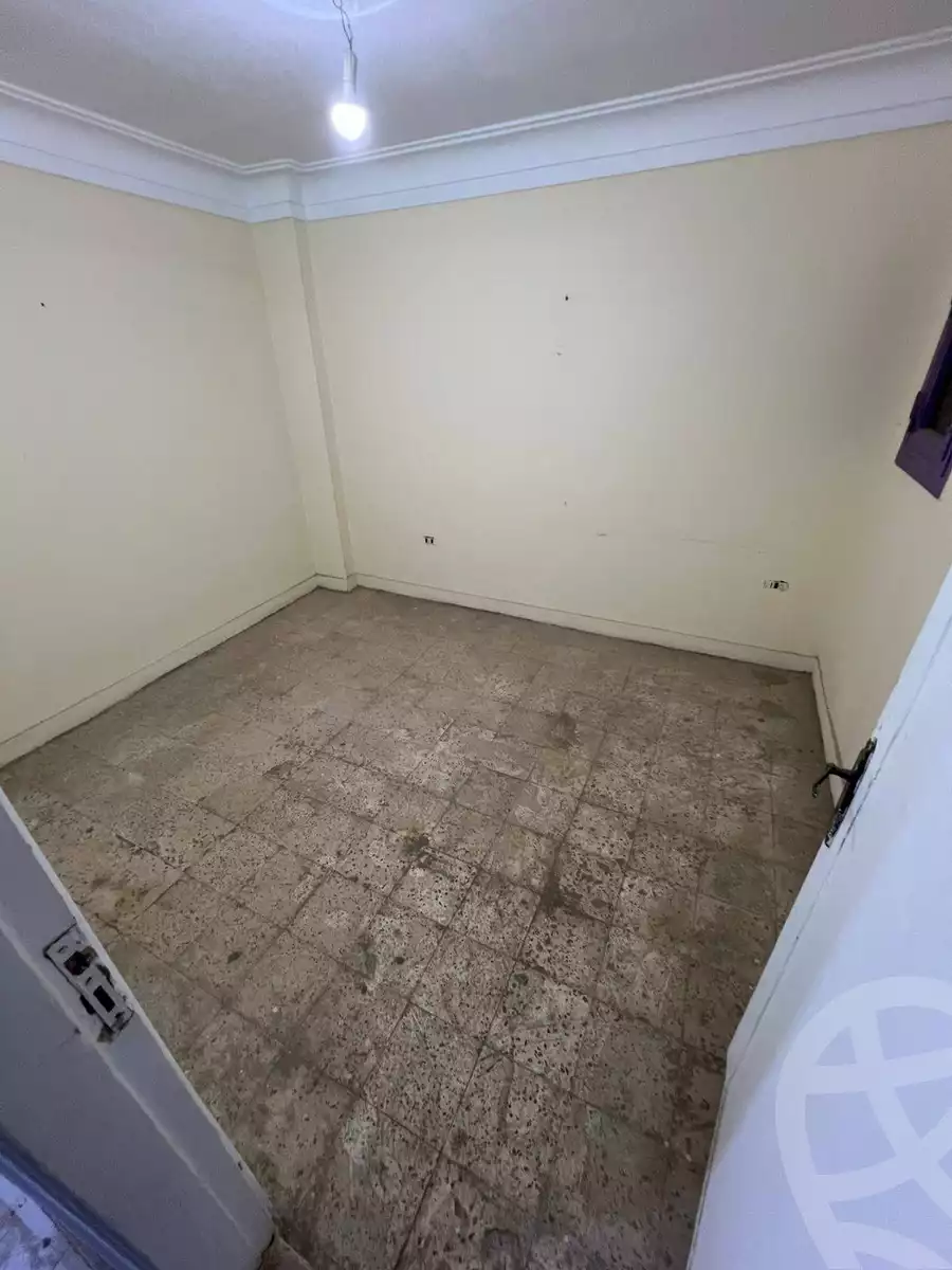 https://aqarmap.com.eg/en/listing/6044628-for-sale-cairo-ain-shams-assiut-st