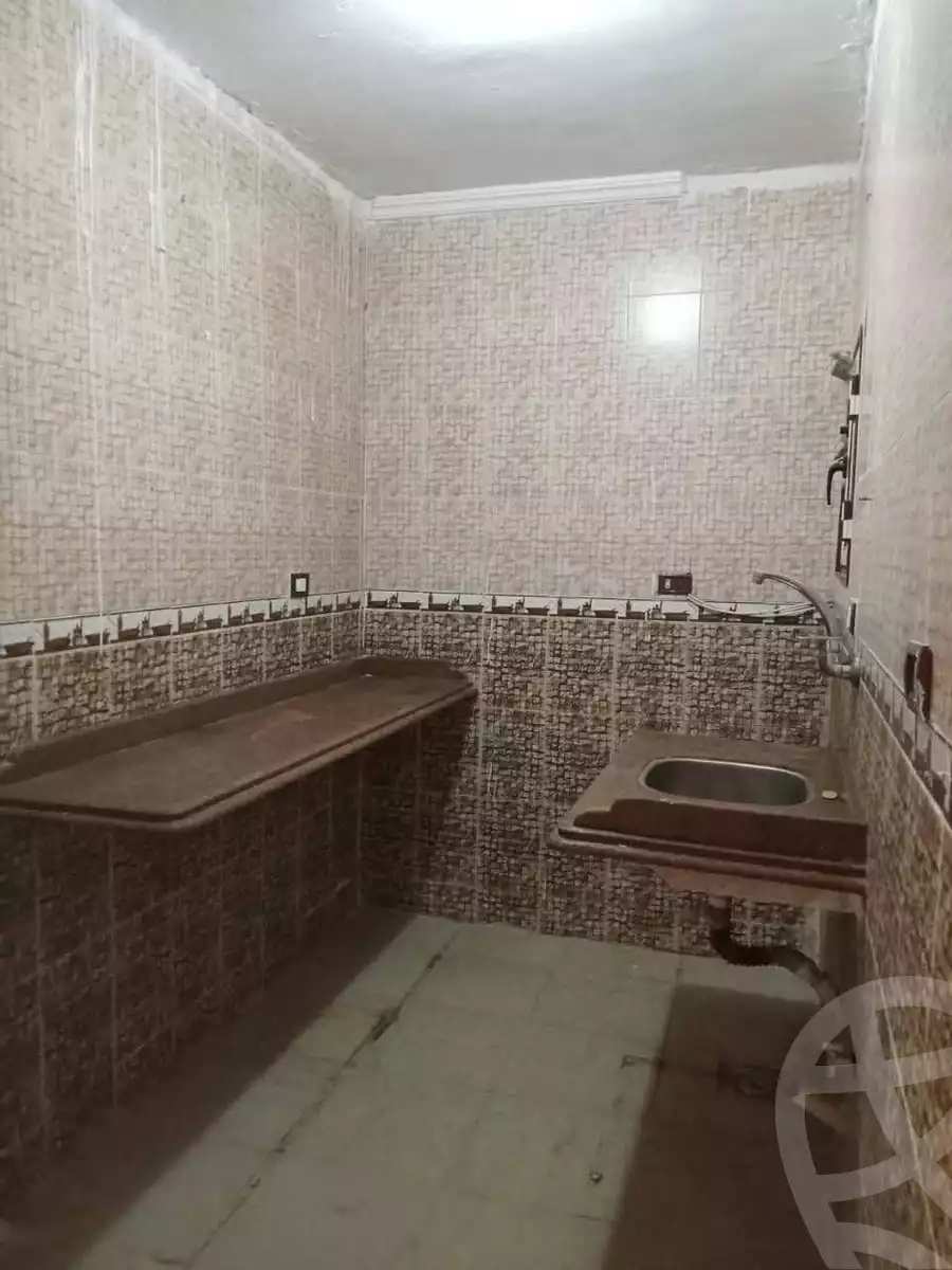 https://aqarmap.com.eg/ar/listing/6044672-for-sale-alexandria-l-jmy-el-hanouvel-abo-bakr-el-sedeek-st