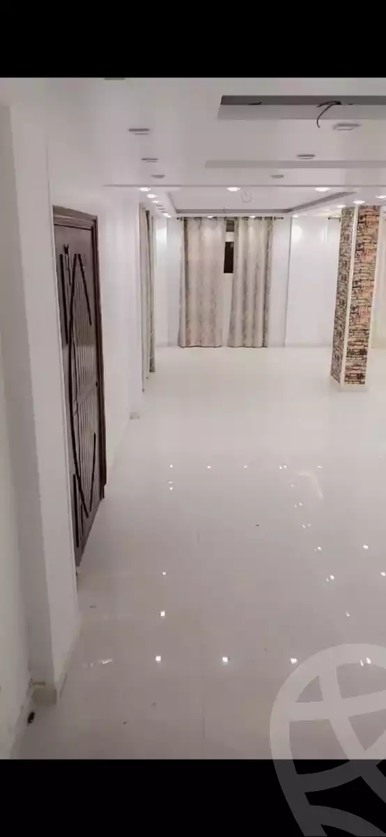 https://aqarmap.com.eg/en/listing/4176472-for-rent-cairo-el-sheikh-zayed-city-el-hay-el-hady-ashaer-area-1-street-12