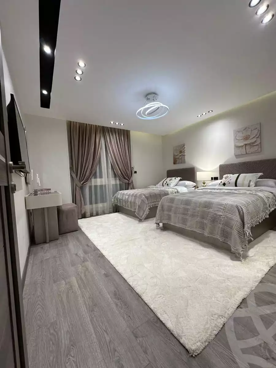 https://aqarmap.com.eg/en/listing/6045438-for-sale-cairo-new-cairo-compounds-mwrd-fq-llttwyr