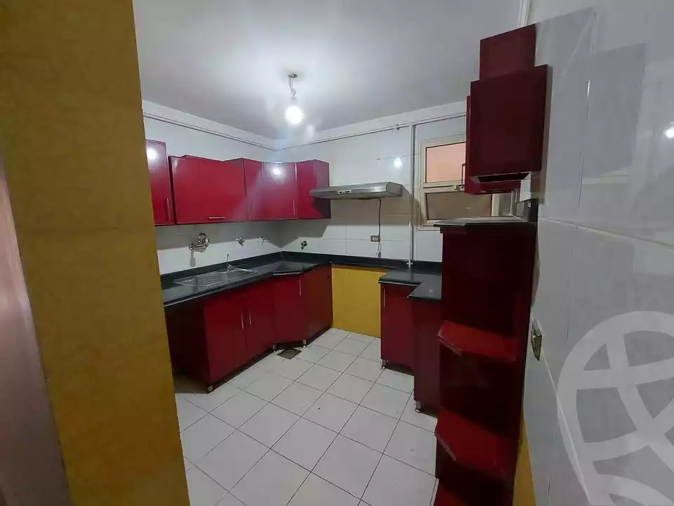 https://aqarmap.com.eg/ar/listing/6046424-for-rent-alexandria-ganaklis