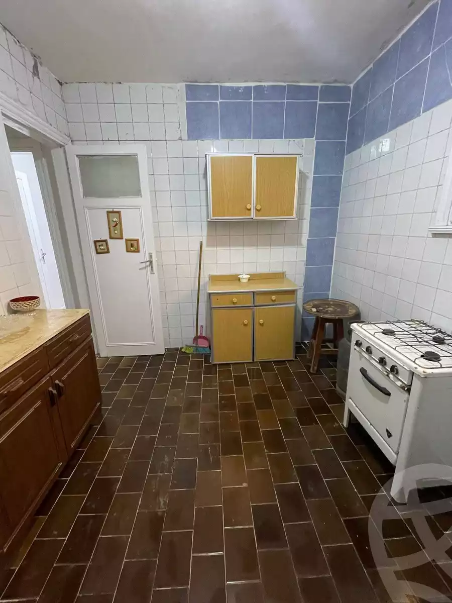 https://aqarmap.com.eg/ar/listing/6047890-for-rent-alexandria-l-jmy-lbytsh-bianchiii