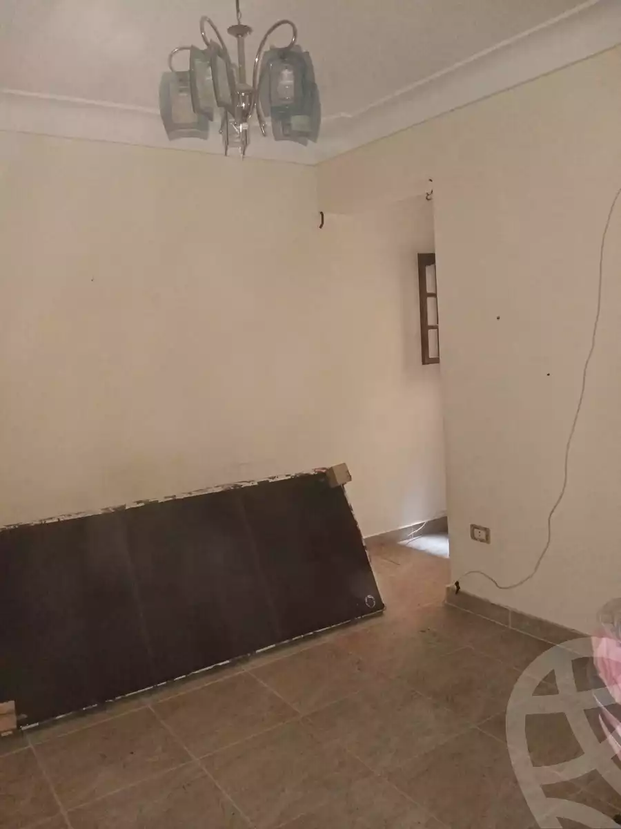 https://aqarmap.com.eg/ar/listing/6047903-for-sale-alexandria-l-jmy-lbytsh-ain-shams-st