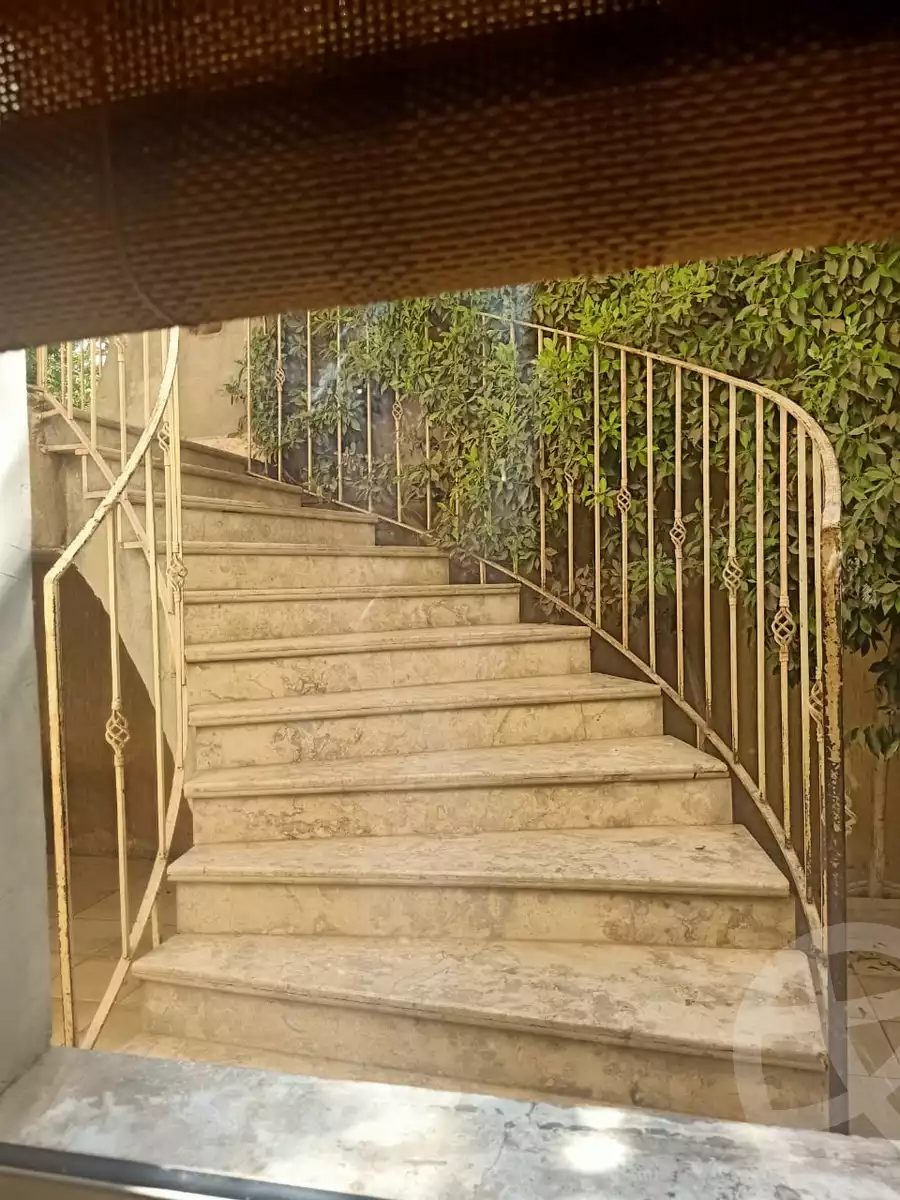 https://aqarmap.com.eg/en/listing/6048840-for-sale-cairo-el-sheikh-zayed-city-compounds-el-yasmeen-compound