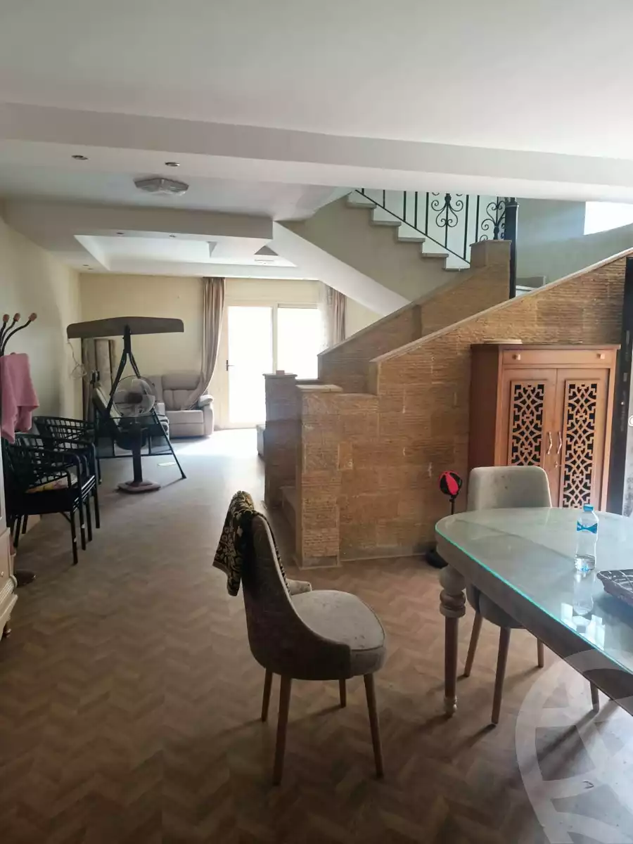 https://aqarmap.com.eg/en/listing/6048988-for-sale-cairo-el-sheikh-zayed-city-compounds-el-yasmeen-compound