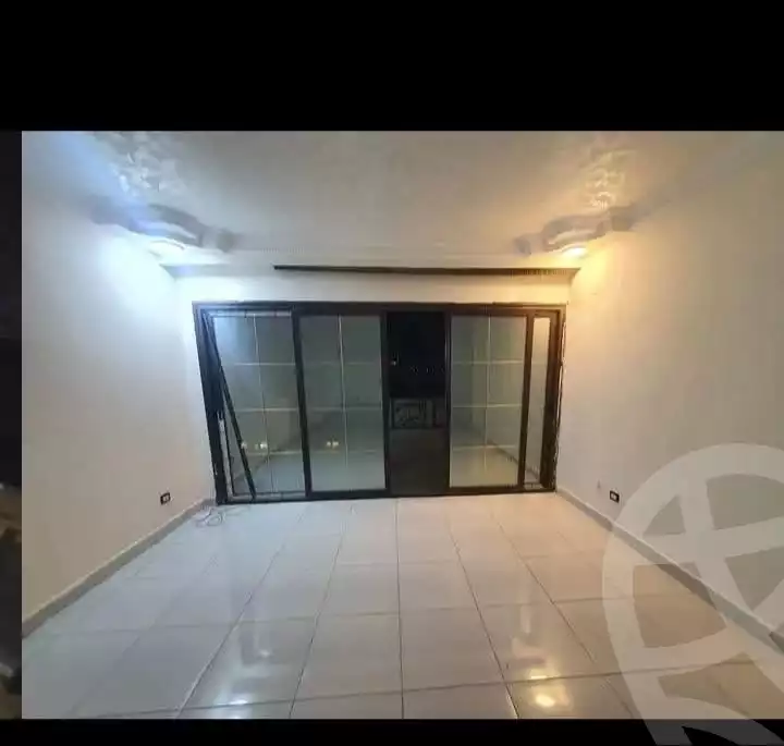 https://aqarmap.com.eg/ar/listing/6049271-for-rent-cairo-mokattam-lhdb-l-ly-shareaa-9