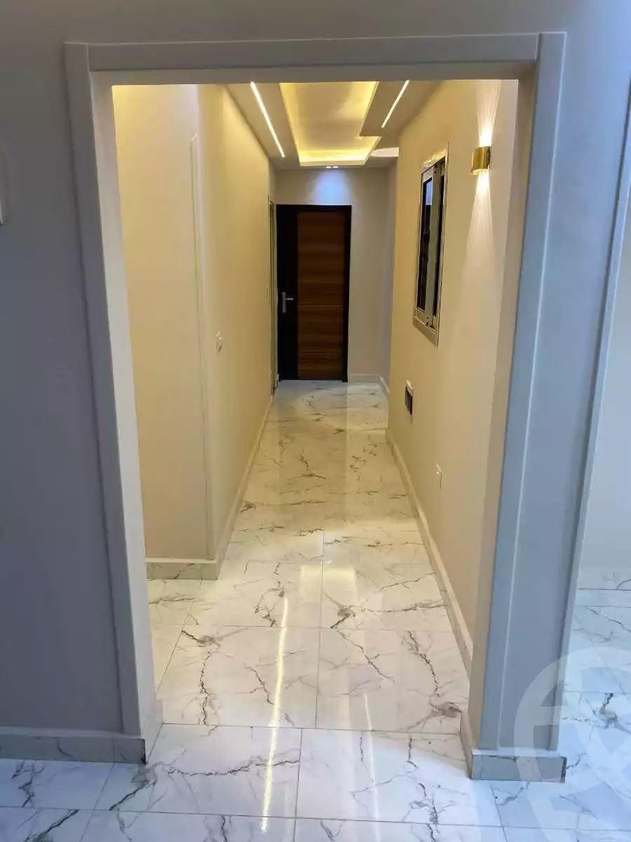 https://aqarmap.com.eg/en/listing/6049493-for-sale-cairo-helwan-helwan-el-sharkeya-borhan-st